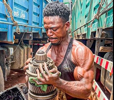 Mighty Magister: o mecânico africano com físico superior ao de atletas profissionais