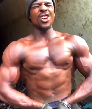 mecanico de camarões forte
